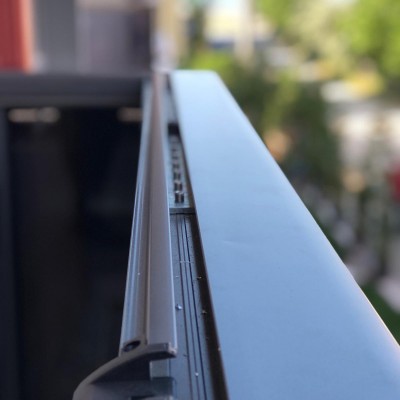 Cтеклянные  балюстрады  -  системы  поручней  со  стеклопакетом