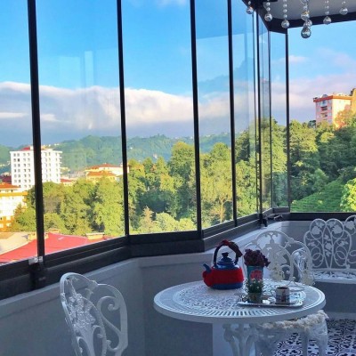 Безрамное  остекление