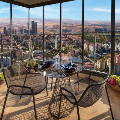 Безрамное  остекление