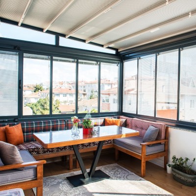 Безрамное  остекление