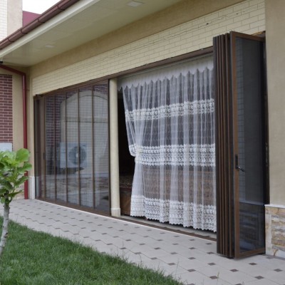 Безрамное  остекление